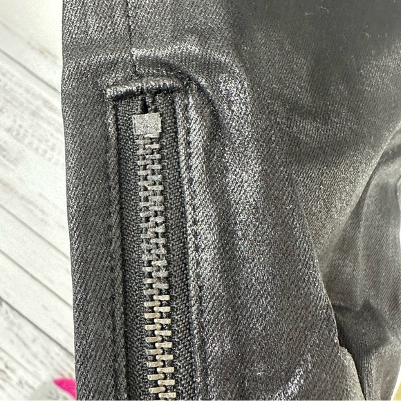 7 for All Mankind size 25 Coated Black Darted Boyfriend Jogger Jeans - Picture 9 of 14